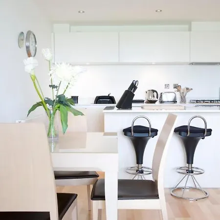 Surfside 34 Zinc Holiday home