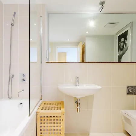 Surfside 34 Zinc Holiday home *