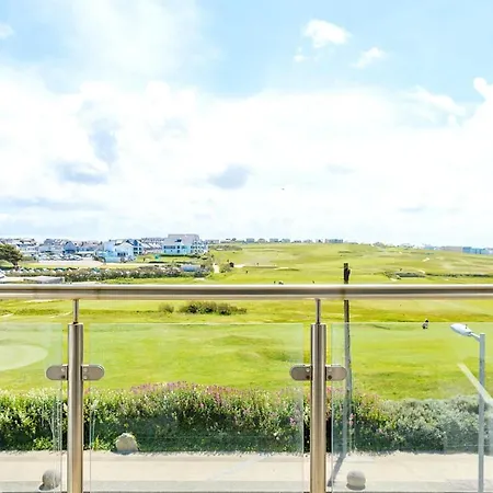 Surfside 34 Zinc Holiday home *